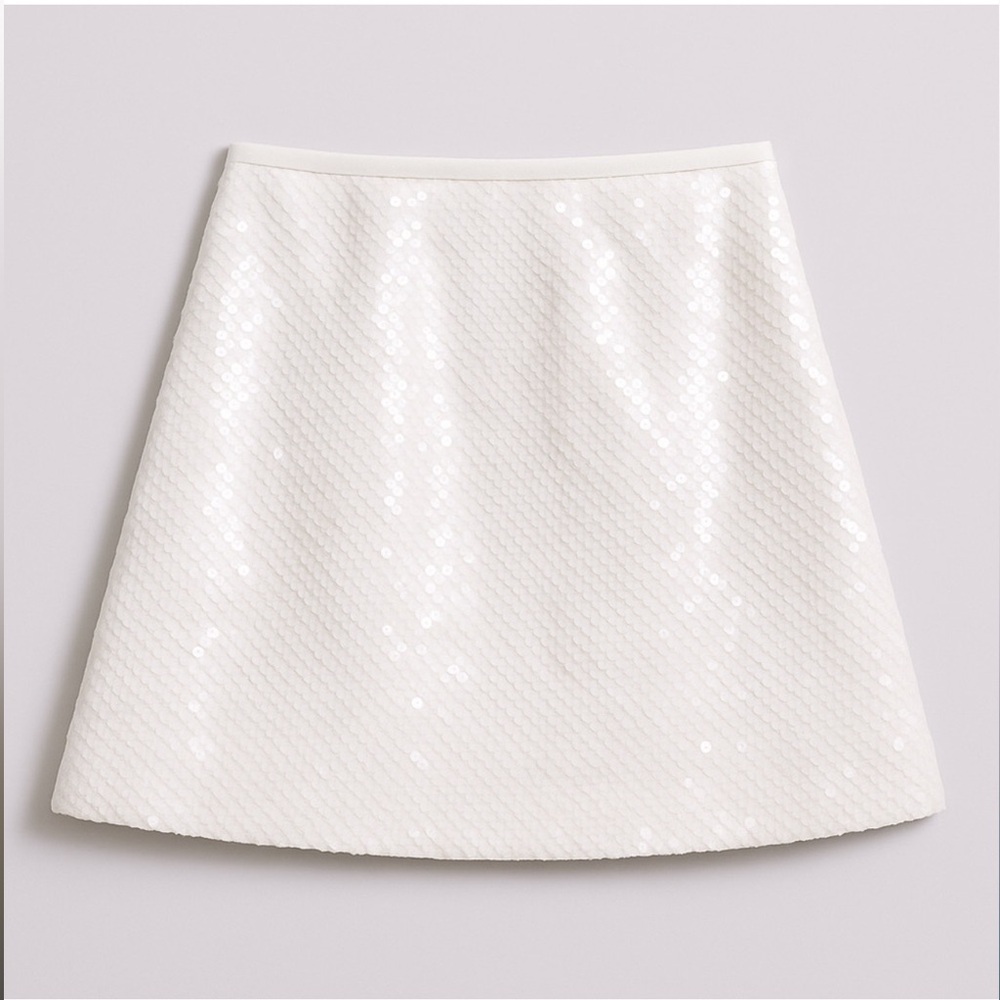 Abercrombie & Fitch Medium White Scarlet Skort